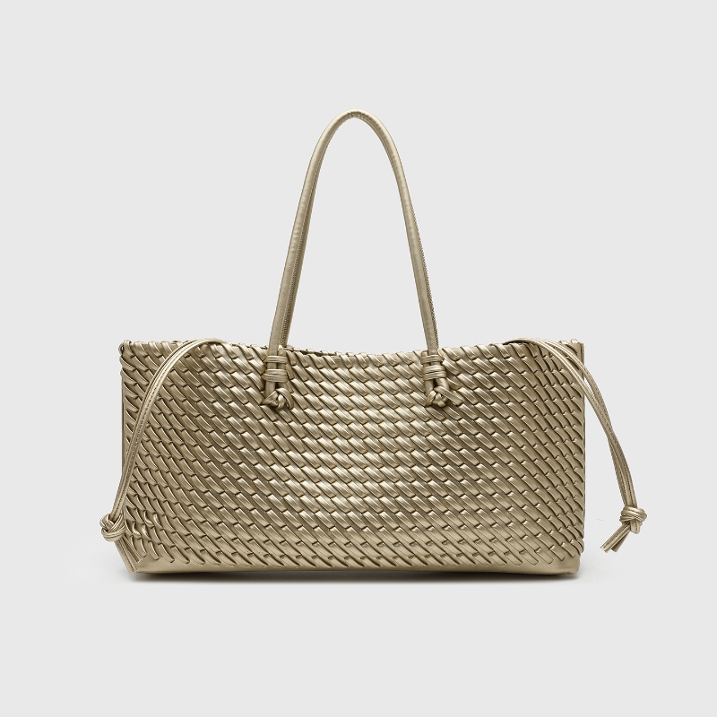 Leather Work Handbag - حقيبة يد فاخرة من الجلد الصناعي