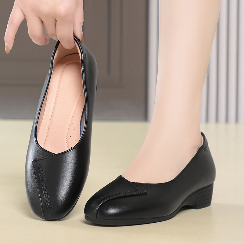 Leather Work Flats Women - أحذية نسائية مسطحة من الجلد الناعم
