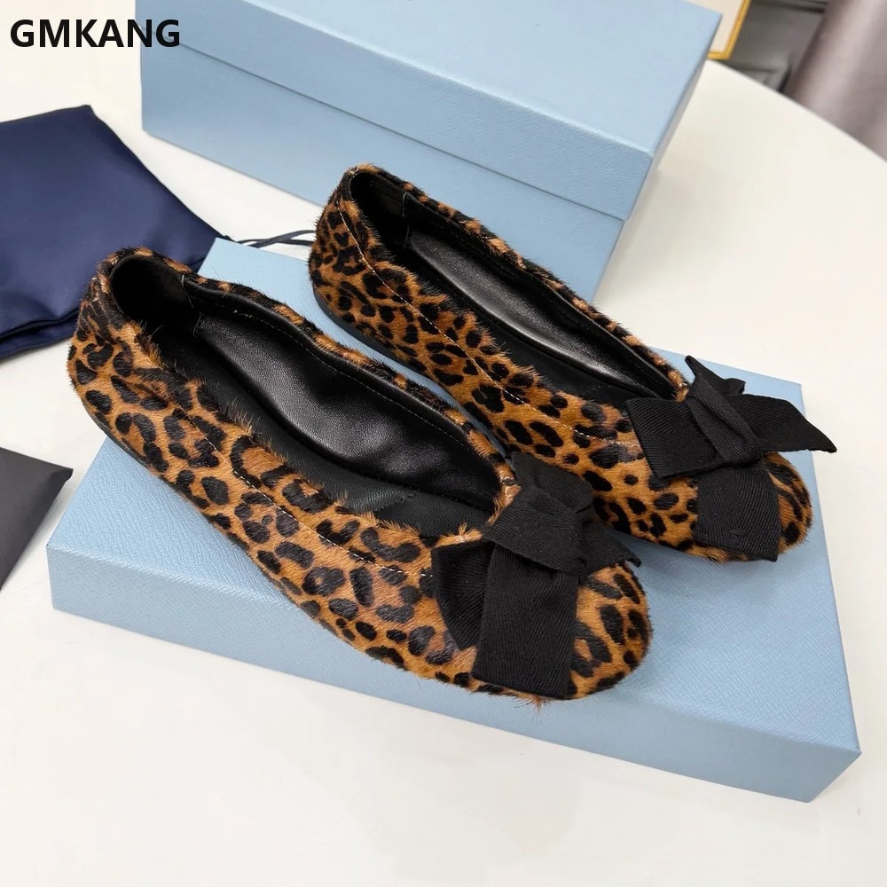 أحذية باليه نسائية مسطحة بفيون - مراجعة Leather Work Flats Women وسعره