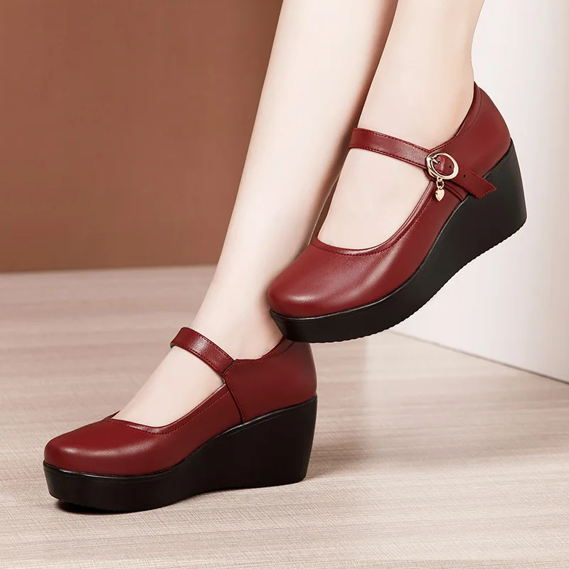 6 سنتيمتر صغيرة الحجم 32-43 خم - مراجعة Leather Work Flats Women وسعره