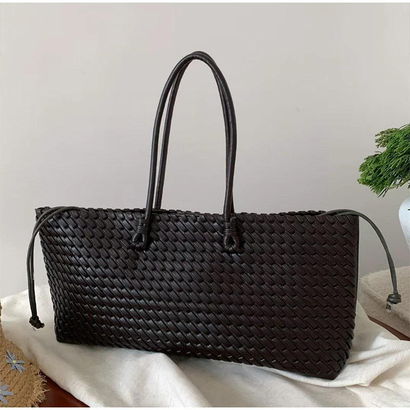 حقيبة يد فاخرة من الجلد الصناع - مراجعة Leather Work Handbag وسعره