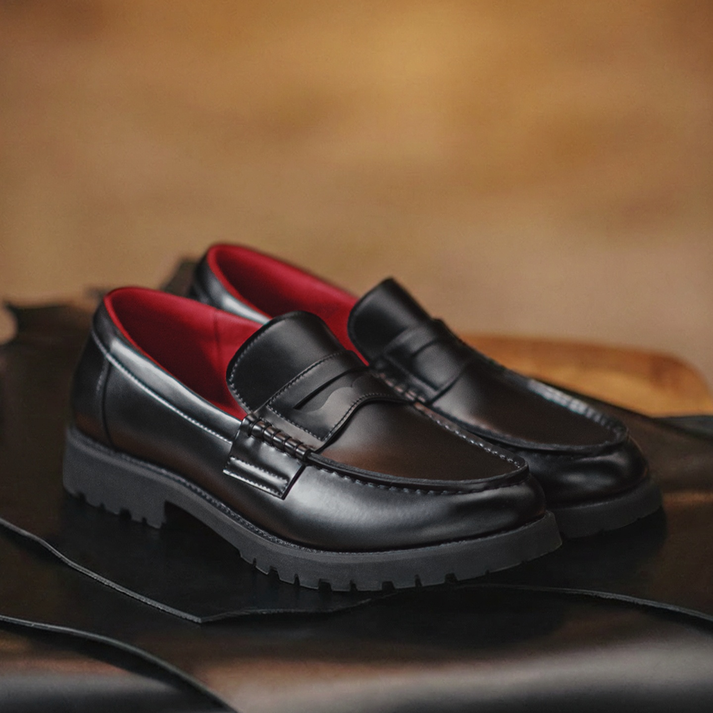 أحذية نسائية من ماركة مادن، أح - مراجعة Leather Work Flats Women وسعره