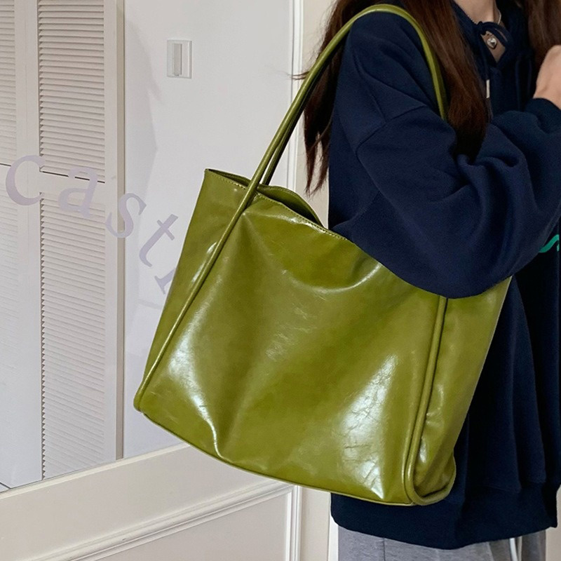 حقائب كتف نسائية جديدة لعام 20 - مراجعة Leather Work Handbag وسعره