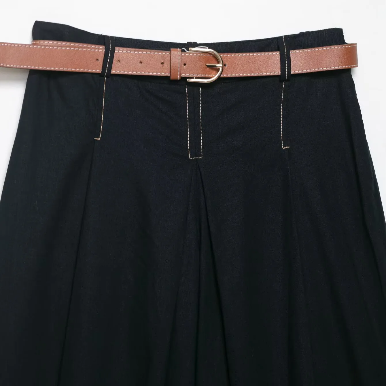 شورت برمودا للنساء، شورت صيفي  - مراجعة Leather Work Overalls وسعره